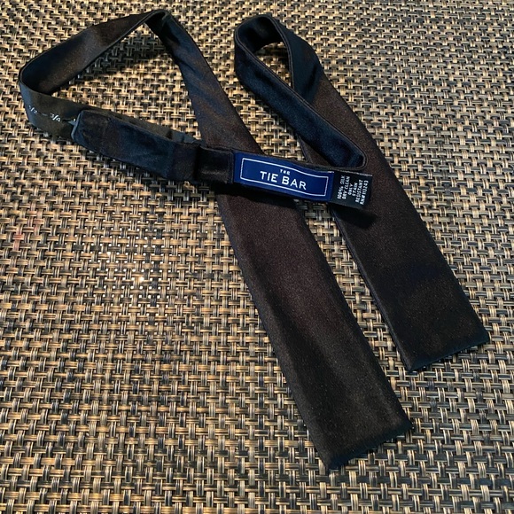 2 Tie Bar - Black Self Tie Bow Ties. Regular & Batwing - Picture 4 of 9